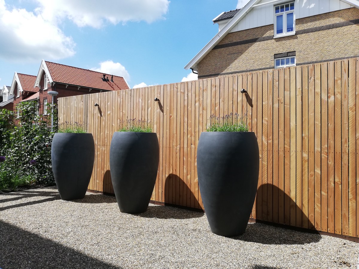 Moderne gezinstuin in Utrecht, beeld 4