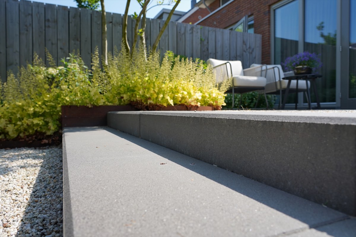 Stijlvolle tuin in Driebergen, beeld 2